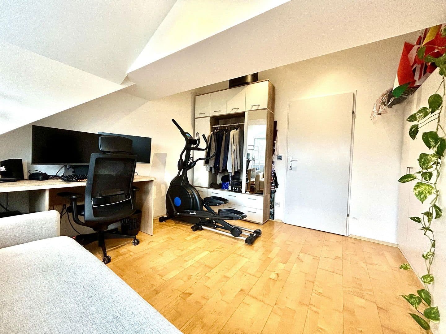 Prodej bytu 3+1 111 m², Wienerstrasse 13, Maria Ellend, Dolní Rakousko Prodej bytu 3+1 111 m², Wienerstrasse 13, Maria Ellend, Dolní Rakousko