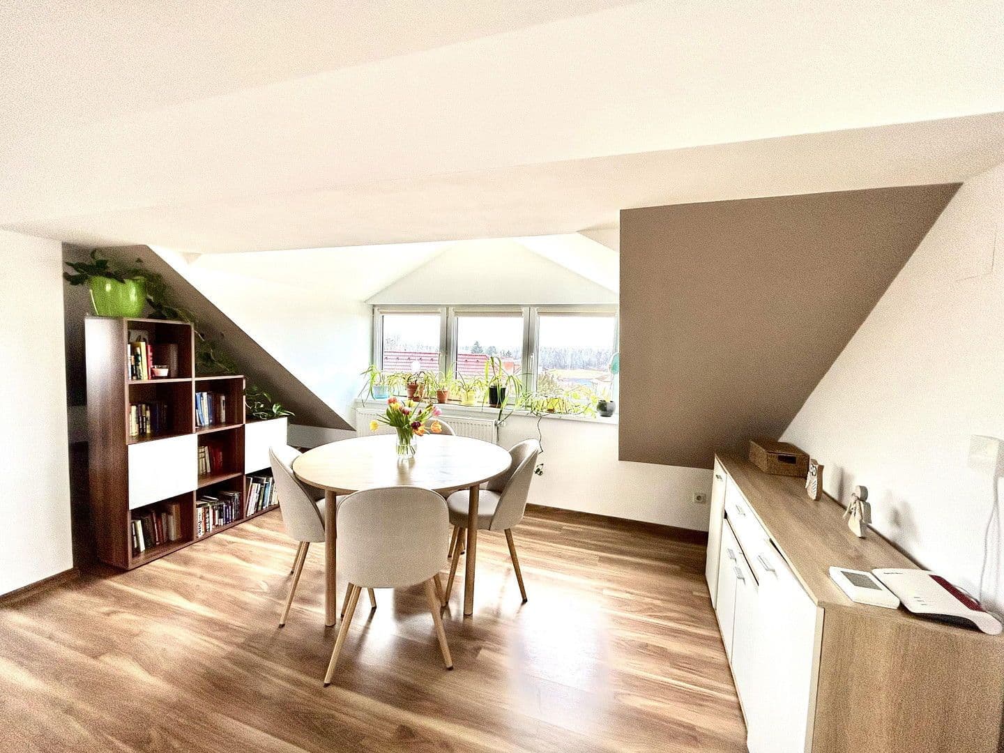 Prodej bytu 3+1 111 m², Wienerstrasse 13, Maria Ellend, Dolní Rakousko Prodej bytu 3+1 111 m², Wienerstrasse 13, Maria Ellend, Dolní Rakousko