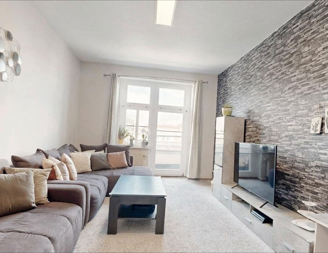 Pronájem bytu 4+1 128 m², Georg-Schumann-Straße 31, Leipzig, Sasko Pronájem bytu 4+1 128 m², Georg-Schumann-Straße 31, Leipzig, Sasko