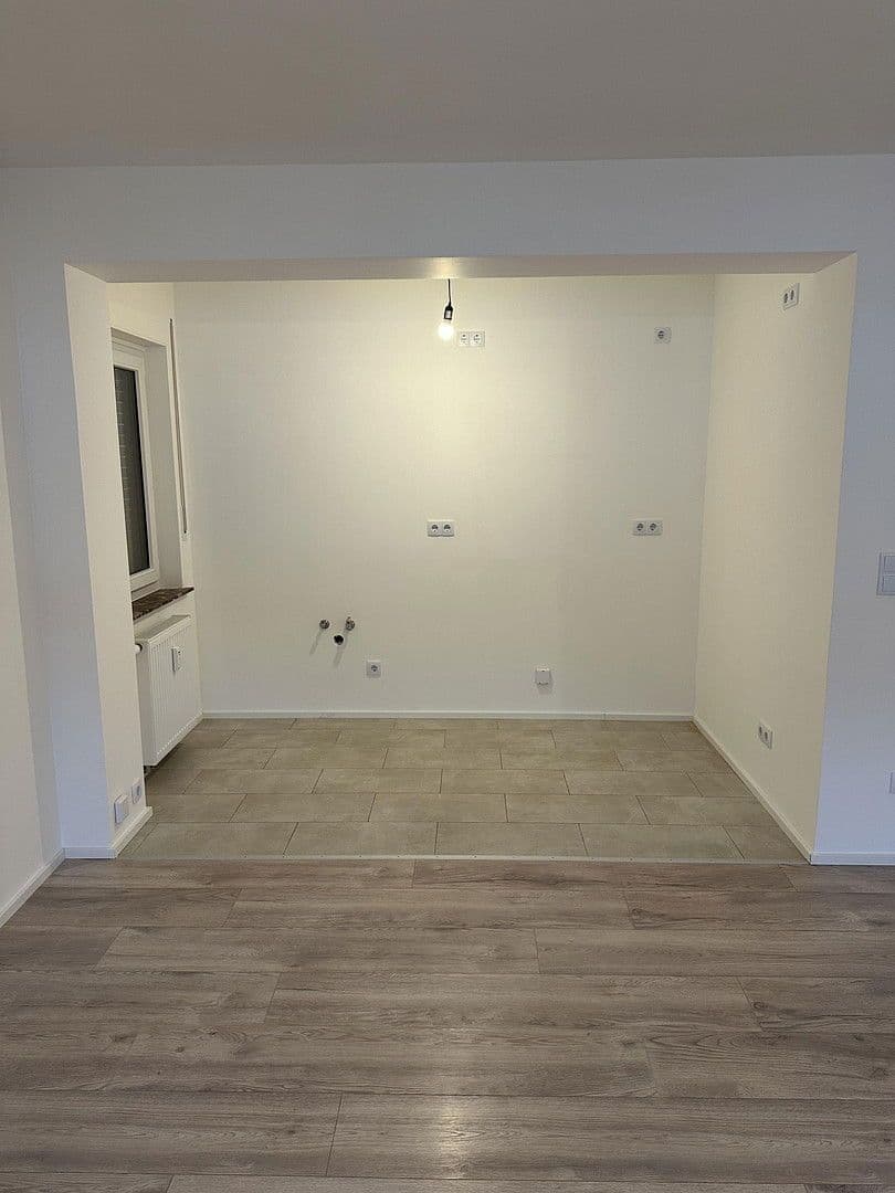 Pronájem bytu 3+1 80 m², Seck, Porýní-Falc Pronájem bytu 3+1 80 m², Seck, Porýní-Falc