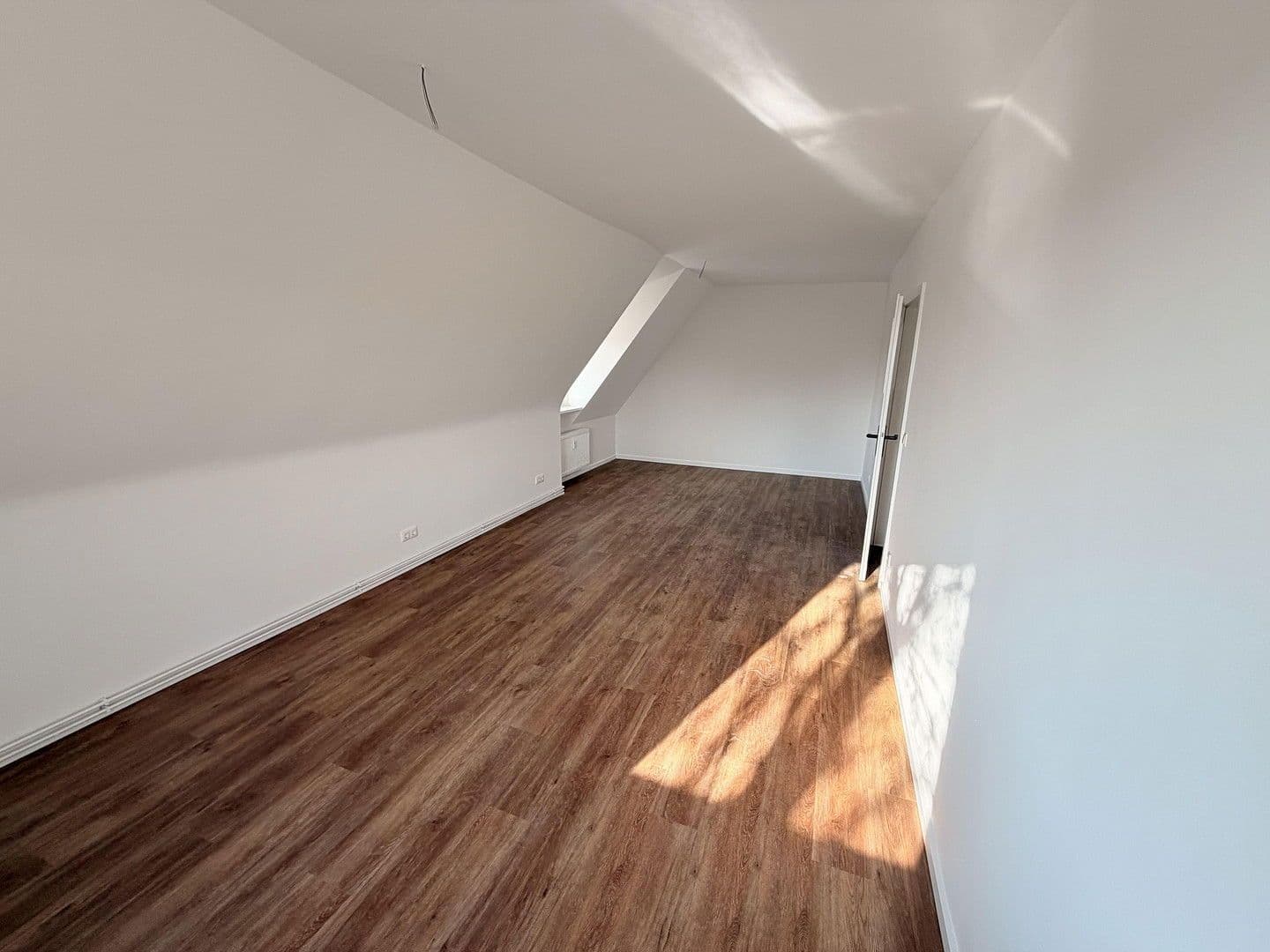 Pronájem bytu 1+kk 42 m², Birkenstraße 1, Groß Kreutz (Havel), Braniborsko Pronájem bytu 1+kk 42 m², Birkenstraße 1, Groß Kreutz (Havel), Braniborsko