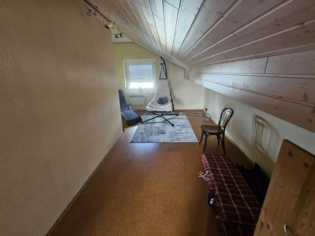 Prodej domu 170 m², pozemek 690 m², Starzach, Bádensko-Württembersko Prodej domu 170 m², pozemek 690 m², Starzach, Bádensko-Württembersko