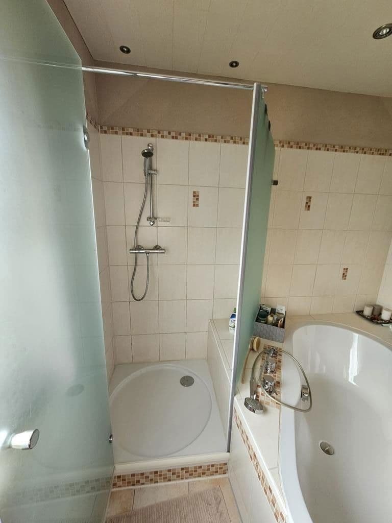 Prodej domu 170 m², pozemek 690 m², Starzach, Bádensko-Württembersko Prodej domu 170 m², pozemek 690 m², Starzach, Bádensko-Württembersko