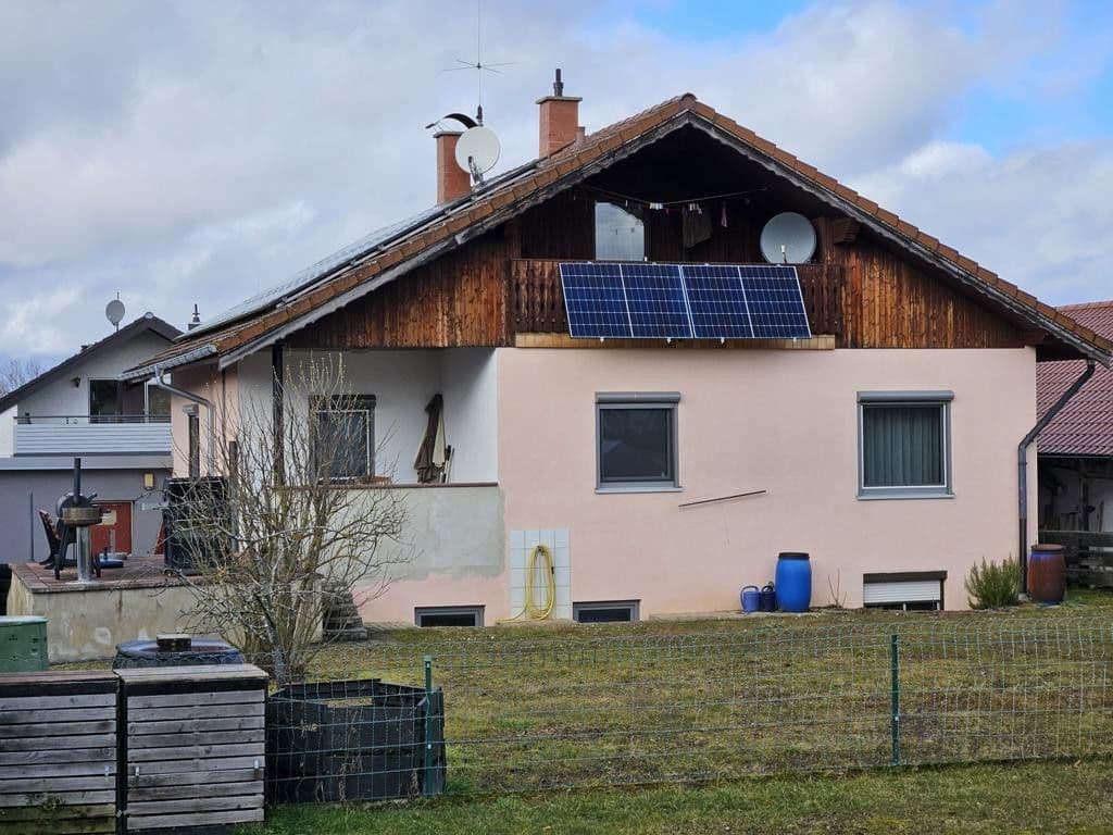 Prodej domu 170 m², pozemek 690 m², Starzach, Bádensko-Württembersko Prodej domu 170 m², pozemek 690 m², Starzach, Bádensko-Württembersko