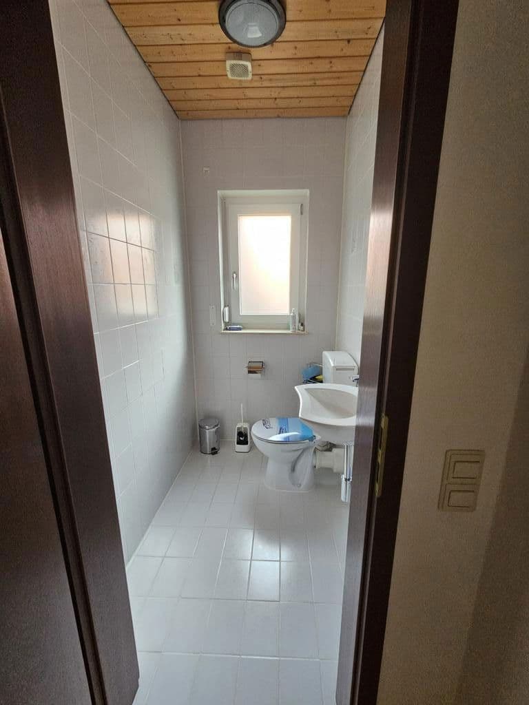 Prodej domu 170 m², pozemek 690 m², Starzach, Bádensko-Württembersko Prodej domu 170 m², pozemek 690 m², Starzach, Bádensko-Württembersko