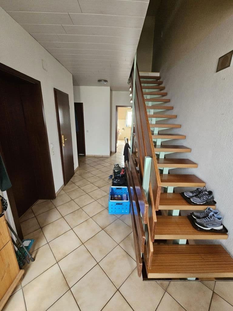 Prodej domu 170 m², pozemek 690 m², Starzach, Bádensko-Württembersko Prodej domu 170 m², pozemek 690 m², Starzach, Bádensko-Württembersko