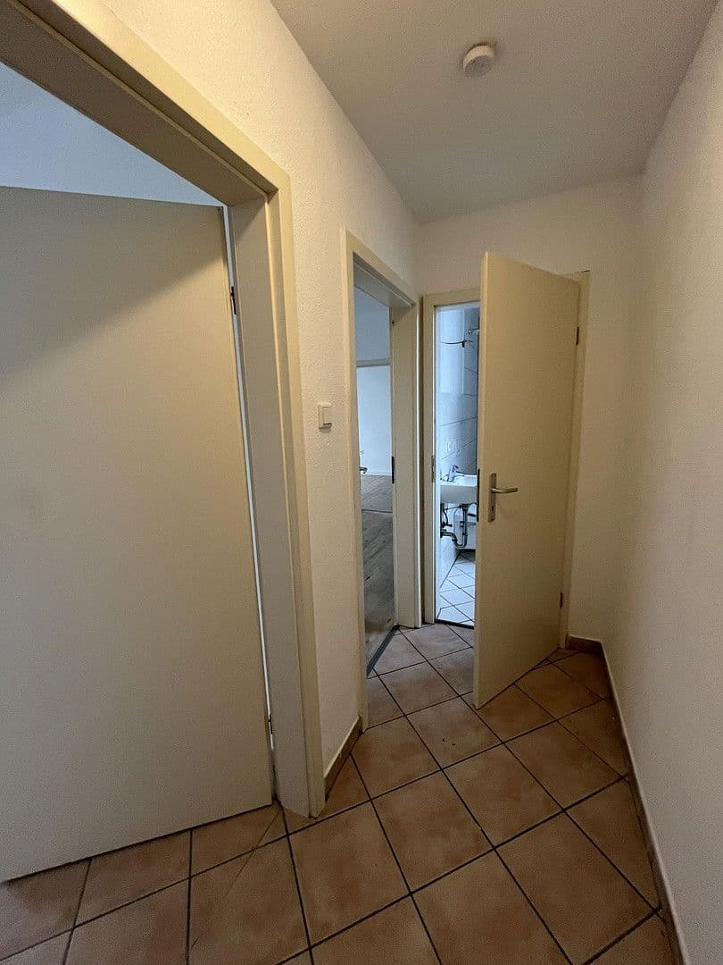 Pronájem bytu 2+1 44 m², Krefeld, Severní Porýní-Vestfálsko Pronájem bytu 2+1 44 m², Krefeld, Severní Porýní-Vestfálsko