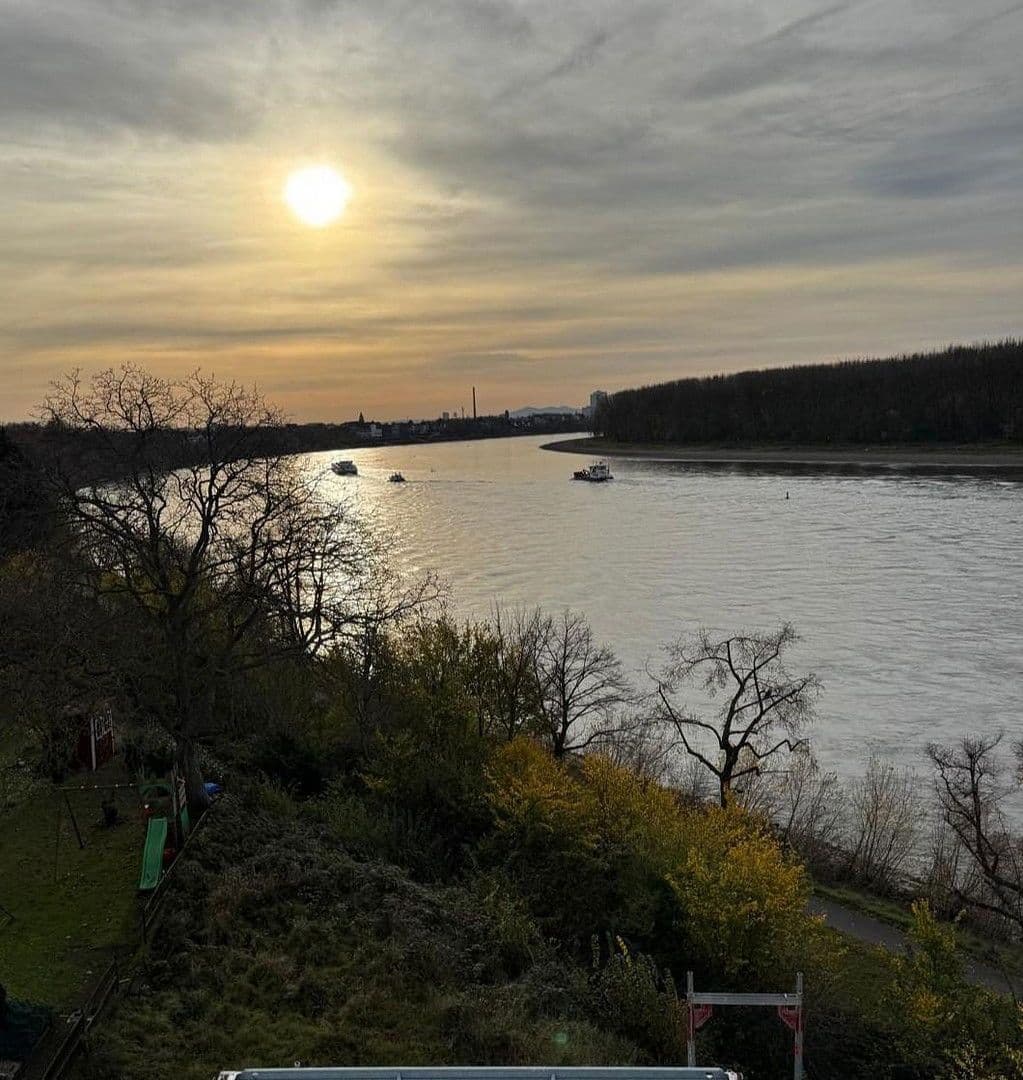 Pronájem bytu 3+1 95 m², Erkerstrasse 23, Köln Porz Ensen, Severní Porýní-Vestfálsko Pronájem bytu 3+1 95 m², Erkerstrasse 23, Köln Porz Ensen, Severní Porýní-Vestfálsko