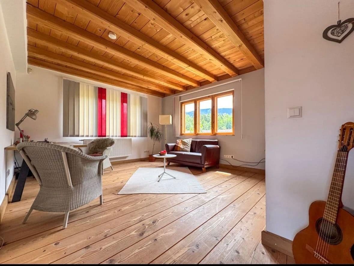 Prodej kanceláře 560 m², Frasdorf, Bavorsko Prodej kanceláře 560 m², Frasdorf, Bavorsko