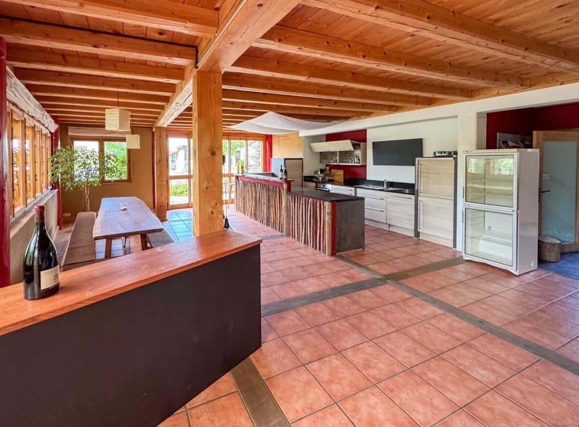 Prodej kanceláře 560 m², Frasdorf, Bavorsko Prodej kanceláře 560 m², Frasdorf, Bavorsko