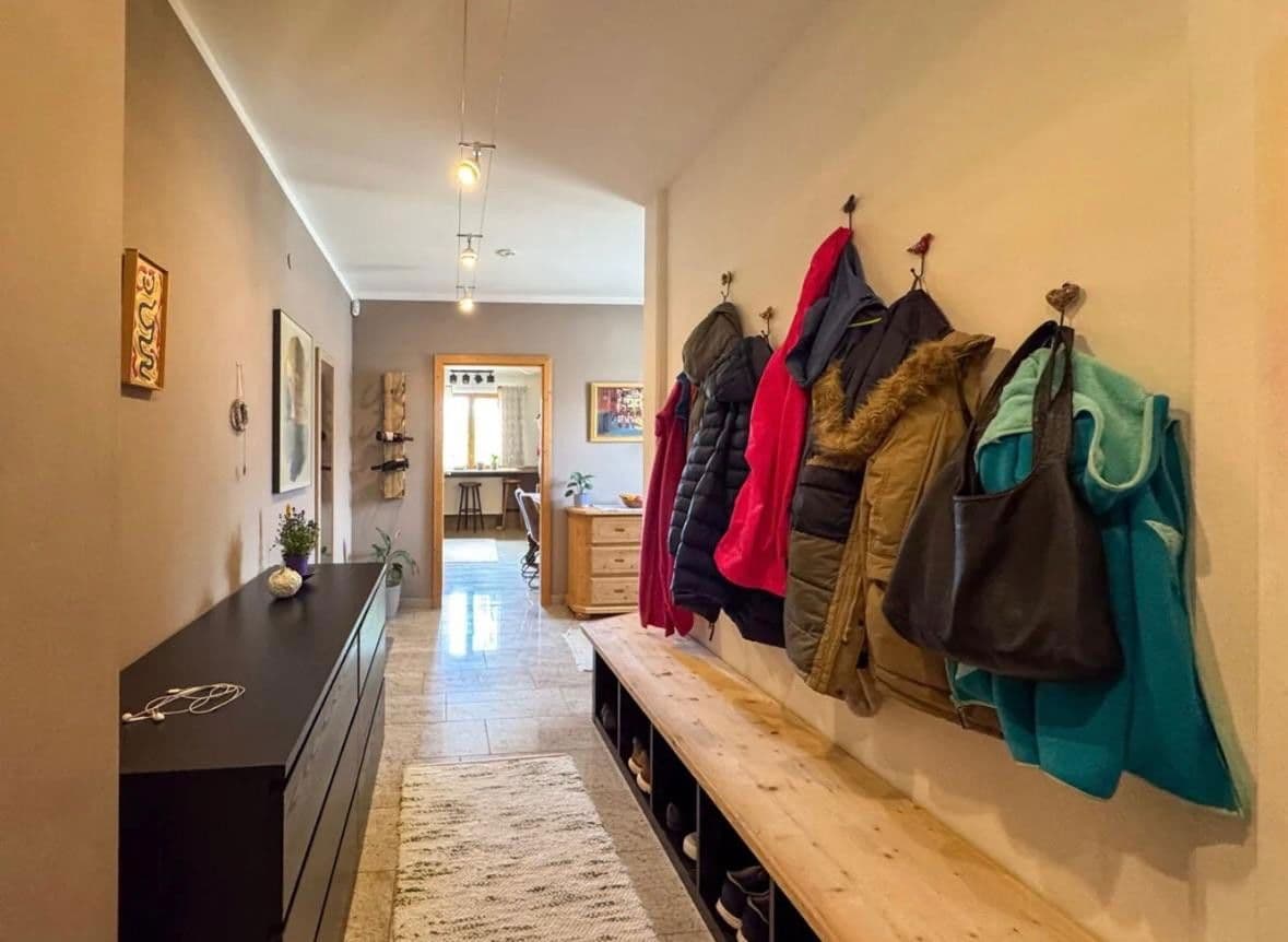 Prodej kanceláře 560 m², Frasdorf, Bavorsko Prodej kanceláře 560 m², Frasdorf, Bavorsko