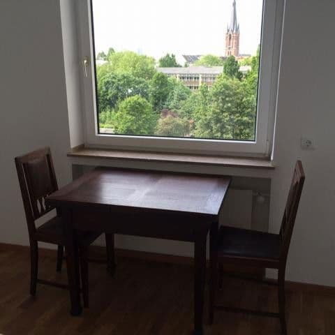 Pronájem bytu 1+1 53 m², Kalker Hauptstr. 193 - 195, Köln, Severní Porýní-Vestfálsko Pronájem bytu 1+1 53 m², Kalker Hauptstr. 193 - 195, Köln, Severní Porýní-Vestfálsko