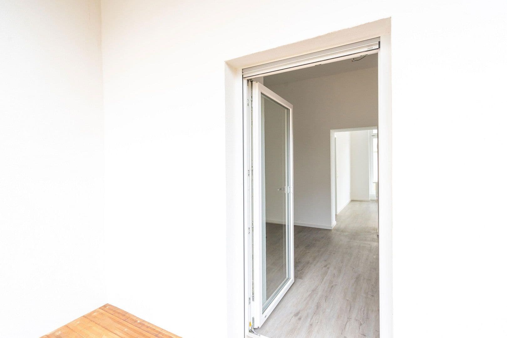 Pronájem bytu 3+1 93 m², Koblenzer Strasse 41, Bingen am Rhein, Porýní-Falc Pronájem bytu 3+1 93 m², Koblenzer Strasse 41, Bingen am Rhein, Porýní-Falc