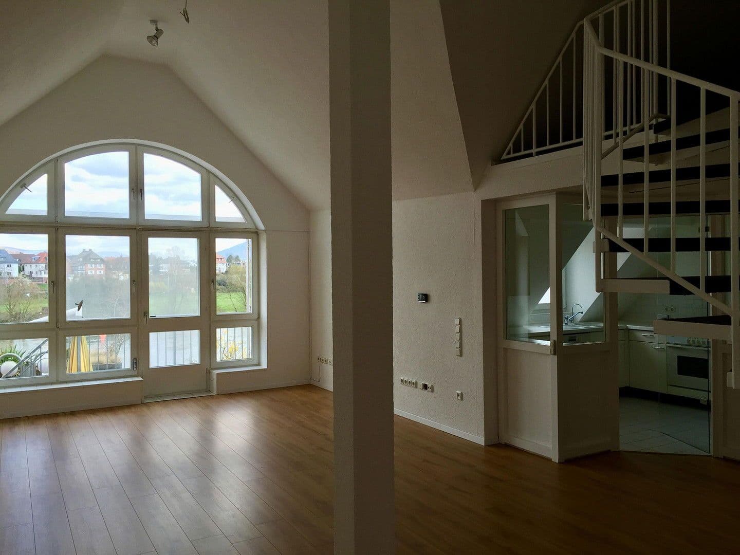 Prodej domu 231 m², pozemek 247 m², Miltenberg, Bavorsko Prodej domu 231 m², pozemek 247 m², Miltenberg, Bavorsko