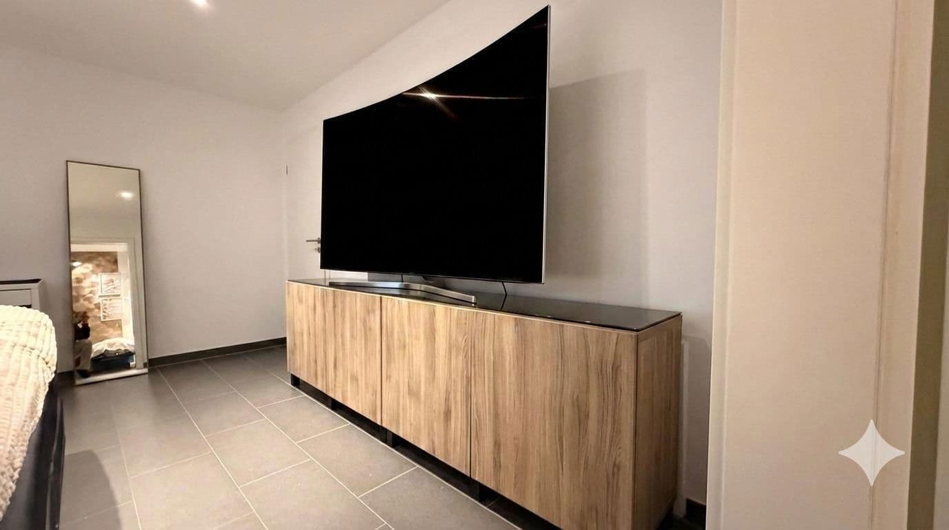 Prodej domu 450 m², pozemek 540 m², Rüsselsheim am Main, Hessen Prodej domu 450 m², pozemek 540 m², Rüsselsheim am Main, Hessen