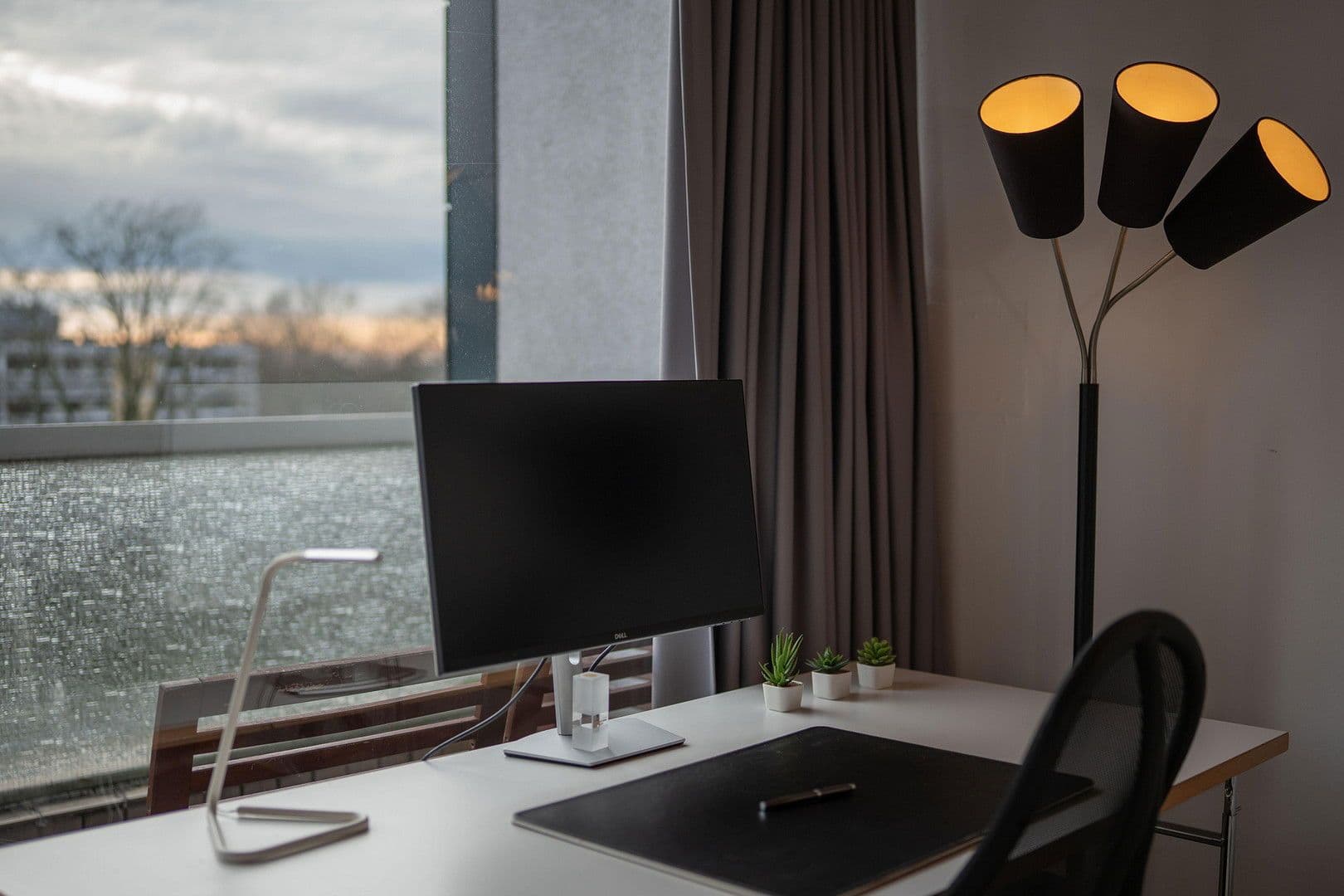 Pronájem bytu 5+1 24 m², Deutzer Freiheit 51, Köln, Severní Porýní-Vestfálsko Pronájem bytu 5+1 24 m², Deutzer Freiheit 51, Köln, Severní Porýní-Vestfálsko