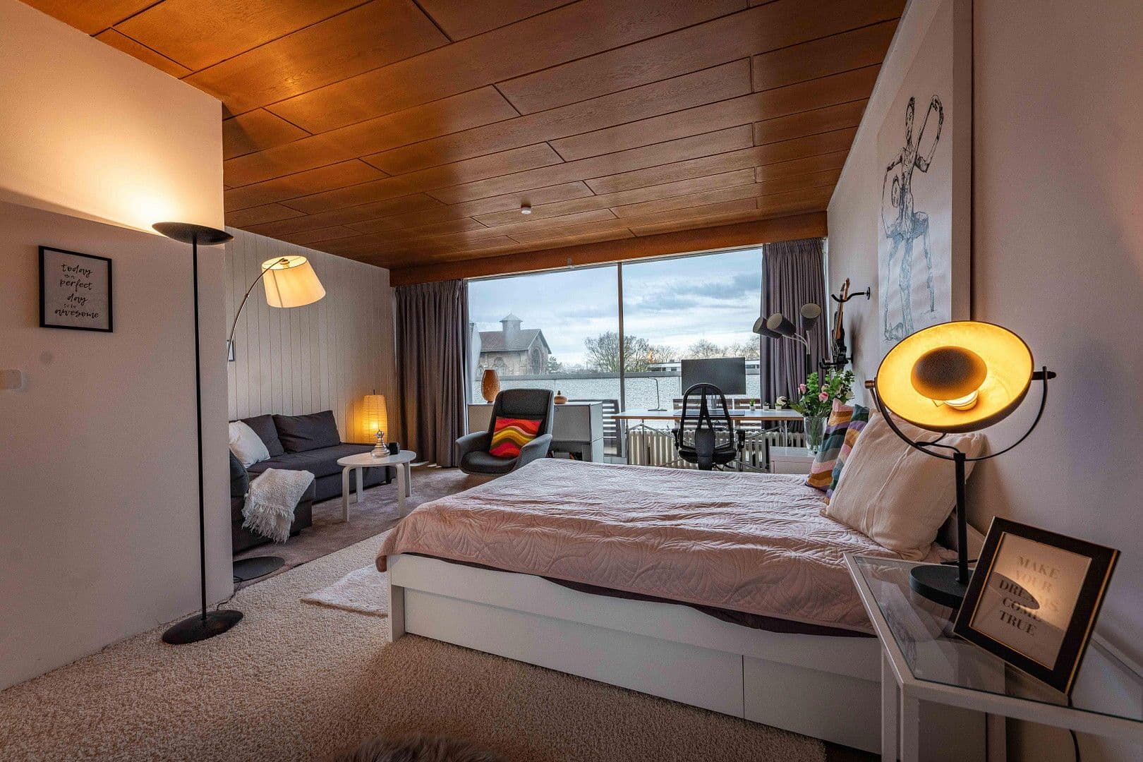 Pronájem bytu 5+1 24 m², Deutzer Freiheit 51, Köln, Severní Porýní-Vestfálsko Pronájem bytu 5+1 24 m², Deutzer Freiheit 51, Köln, Severní Porýní-Vestfálsko