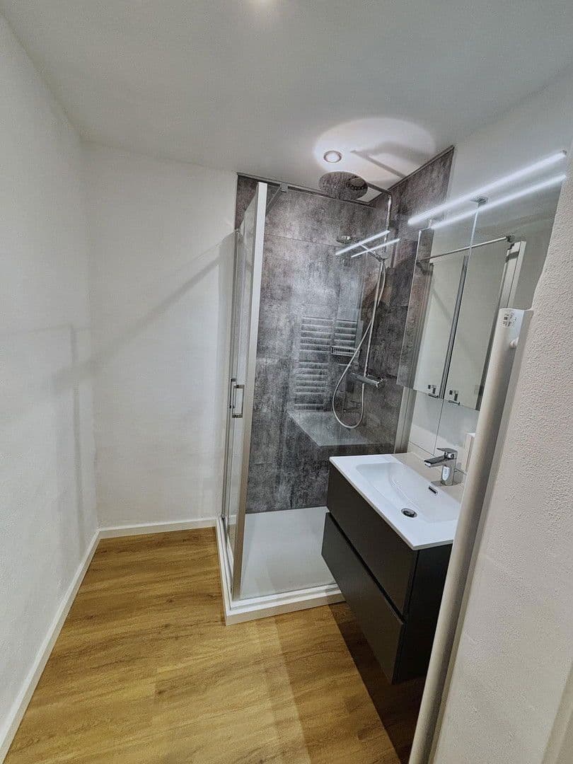 Pronájem bytu 3+1 79 m², Vornholzstraße 38, Passau, Bavorsko Pronájem bytu 3+1 79 m², Vornholzstraße 38, Passau, Bavorsko