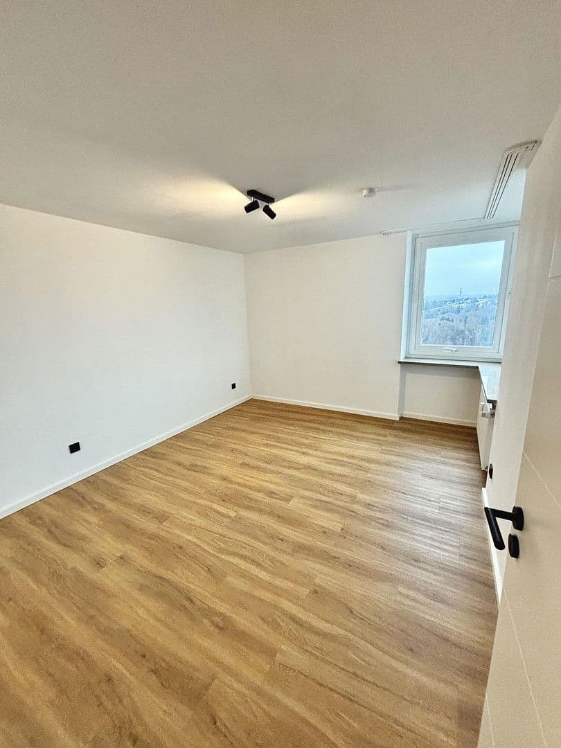 Pronájem bytu 3+1 79 m², Vornholzstraße 38, Passau, Bavorsko Pronájem bytu 3+1 79 m², Vornholzstraße 38, Passau, Bavorsko