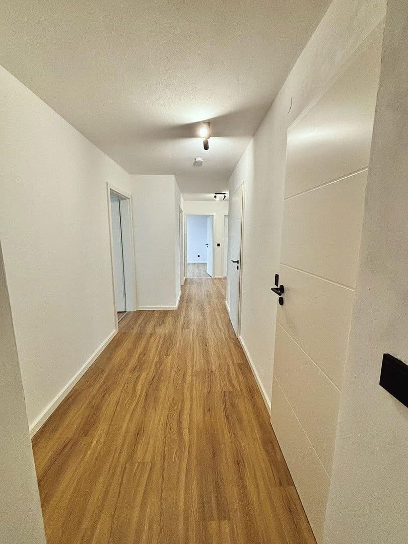 Pronájem bytu 3+1 79 m², Vornholzstraße 38, Passau, Bavorsko Pronájem bytu 3+1 79 m², Vornholzstraße 38, Passau, Bavorsko