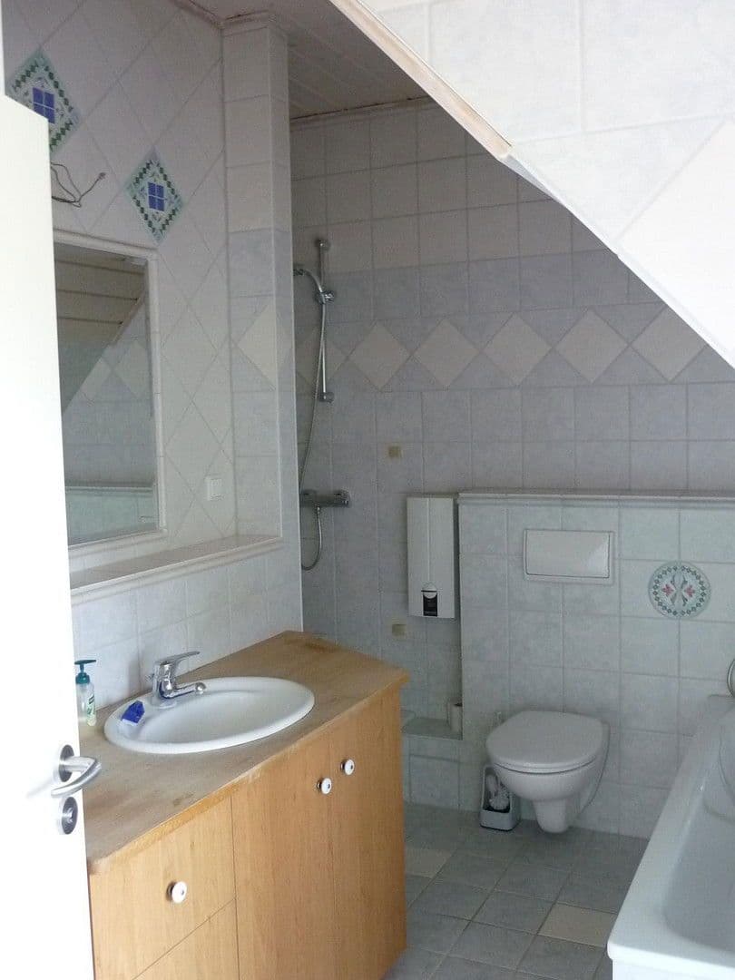 Pronájem domu 90 m², pozemek 190 m², Yorckstr. 3, Lehrte, Dolní Sasko Pronájem domu 90 m², pozemek 190 m², Yorckstr. 3, Lehrte, Dolní Sasko