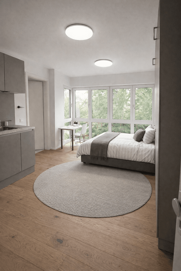 Pronájem bytu 1+1 25 m², Hoheneckstrasse 87, München, Bavorsko Pronájem bytu 1+1 25 m², Hoheneckstrasse 87, München, Bavorsko