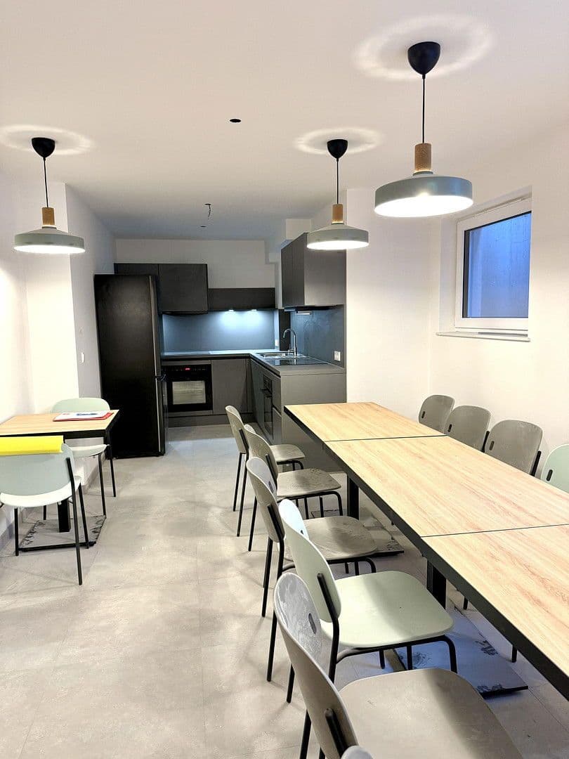 Pronájem bytu 1+1 25 m², Hoheneckstrasse 87, München, Bavorsko Pronájem bytu 1+1 25 m², Hoheneckstrasse 87, München, Bavorsko