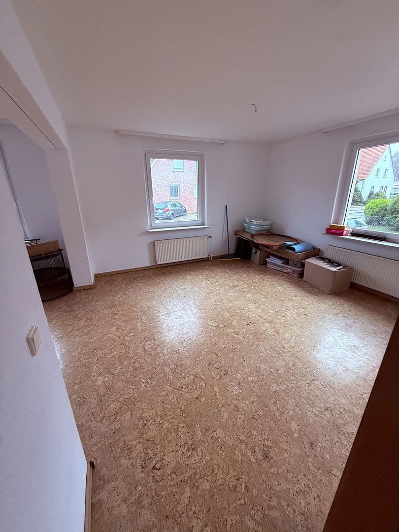 Pronájem bytu 2+1 65 m², Friedrich-Ebert-Str.5, Ronnenberg, Dolní Sasko Pronájem bytu 2+1 65 m², Friedrich-Ebert-Str.5, Ronnenberg, Dolní Sasko