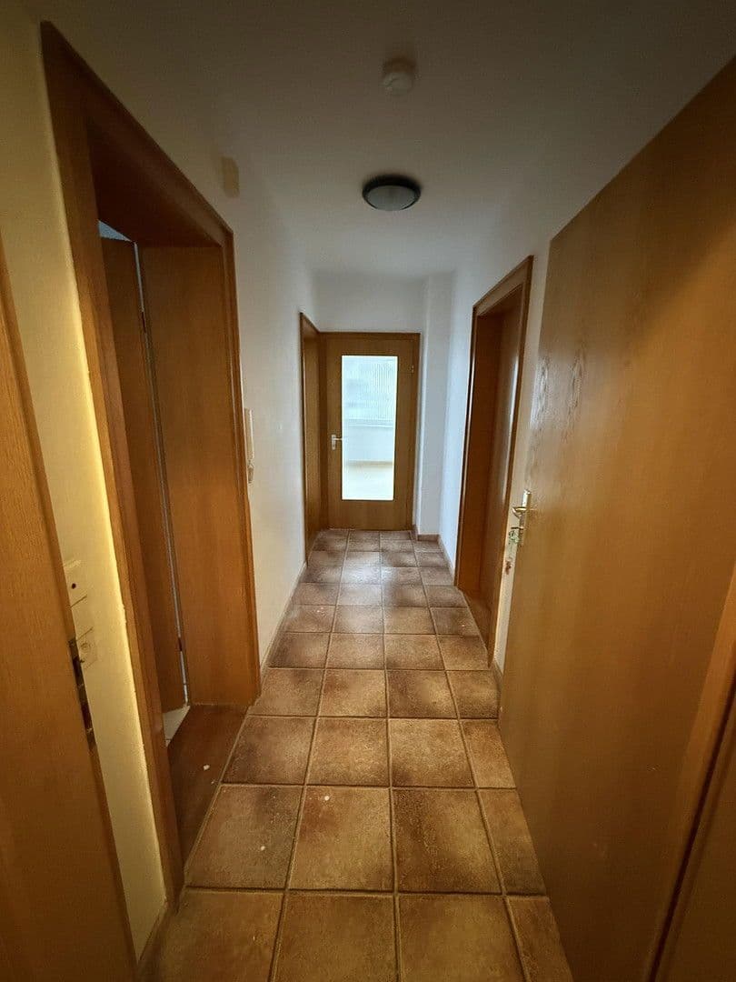 Pronájem bytu 2+1 65 m², Friedrich-Ebert-Str.5, Ronnenberg, Dolní Sasko Pronájem bytu 2+1 65 m², Friedrich-Ebert-Str.5, Ronnenberg, Dolní Sasko