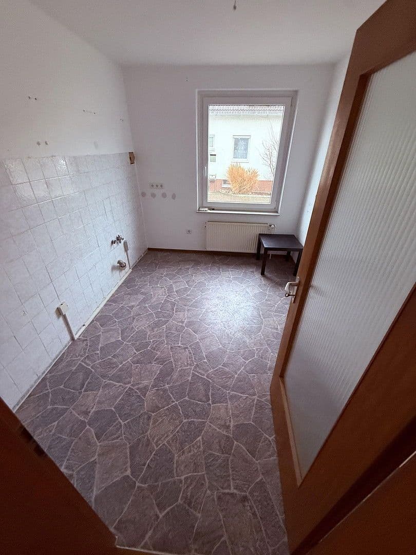 Pronájem bytu 2+1 65 m², Friedrich-Ebert-Str.5, Ronnenberg, Dolní Sasko Pronájem bytu 2+1 65 m², Friedrich-Ebert-Str.5, Ronnenberg, Dolní Sasko