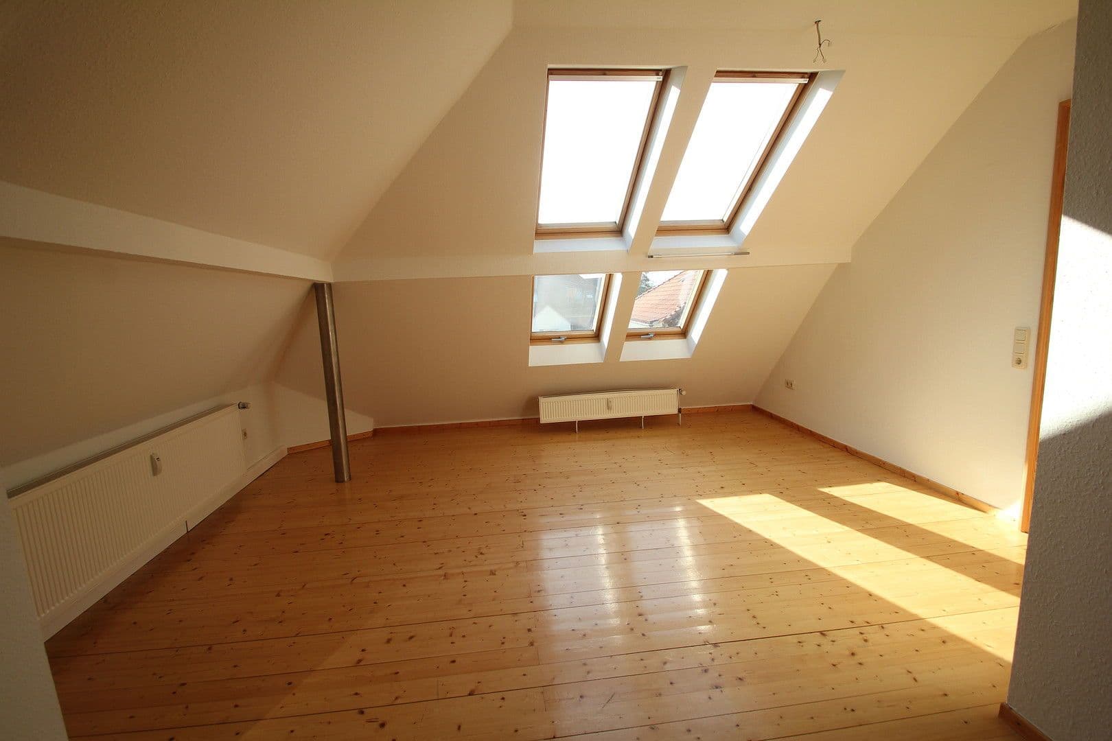 Pronájem bytu 2+1 68 m², Göttingen, Dolní Sasko Pronájem bytu 2+1 68 m², Göttingen, Dolní Sasko