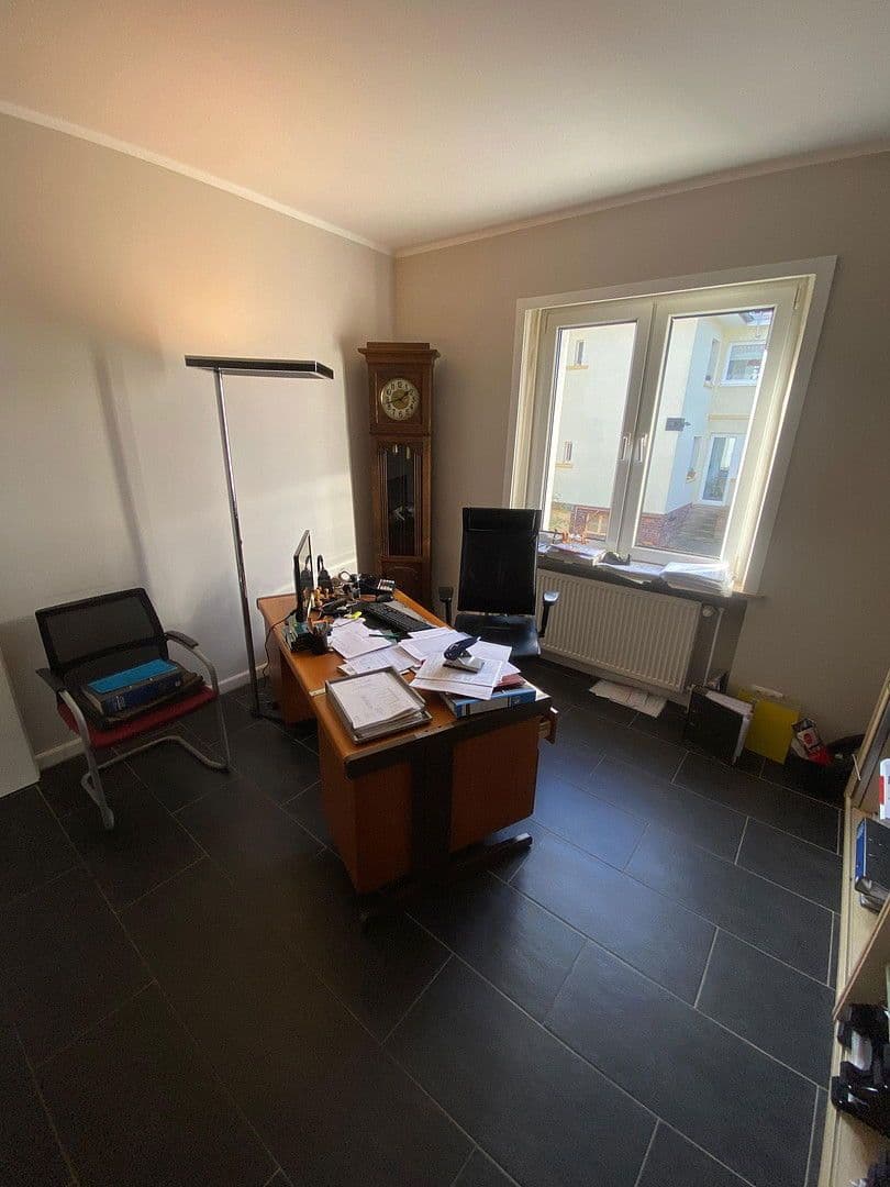 Pronájem kanceláře 120 m², Fritz-Bauer-Straße, Darmstadt, Hessen Pronájem kanceláře 120 m², Fritz-Bauer-Straße, Darmstadt, Hessen