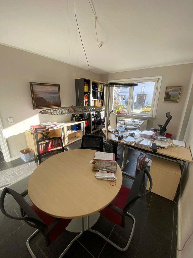 Pronájem kanceláře 120 m², Fritz-Bauer-Straße, Darmstadt, Hessen Pronájem kanceláře 120 m², Fritz-Bauer-Straße, Darmstadt, Hessen