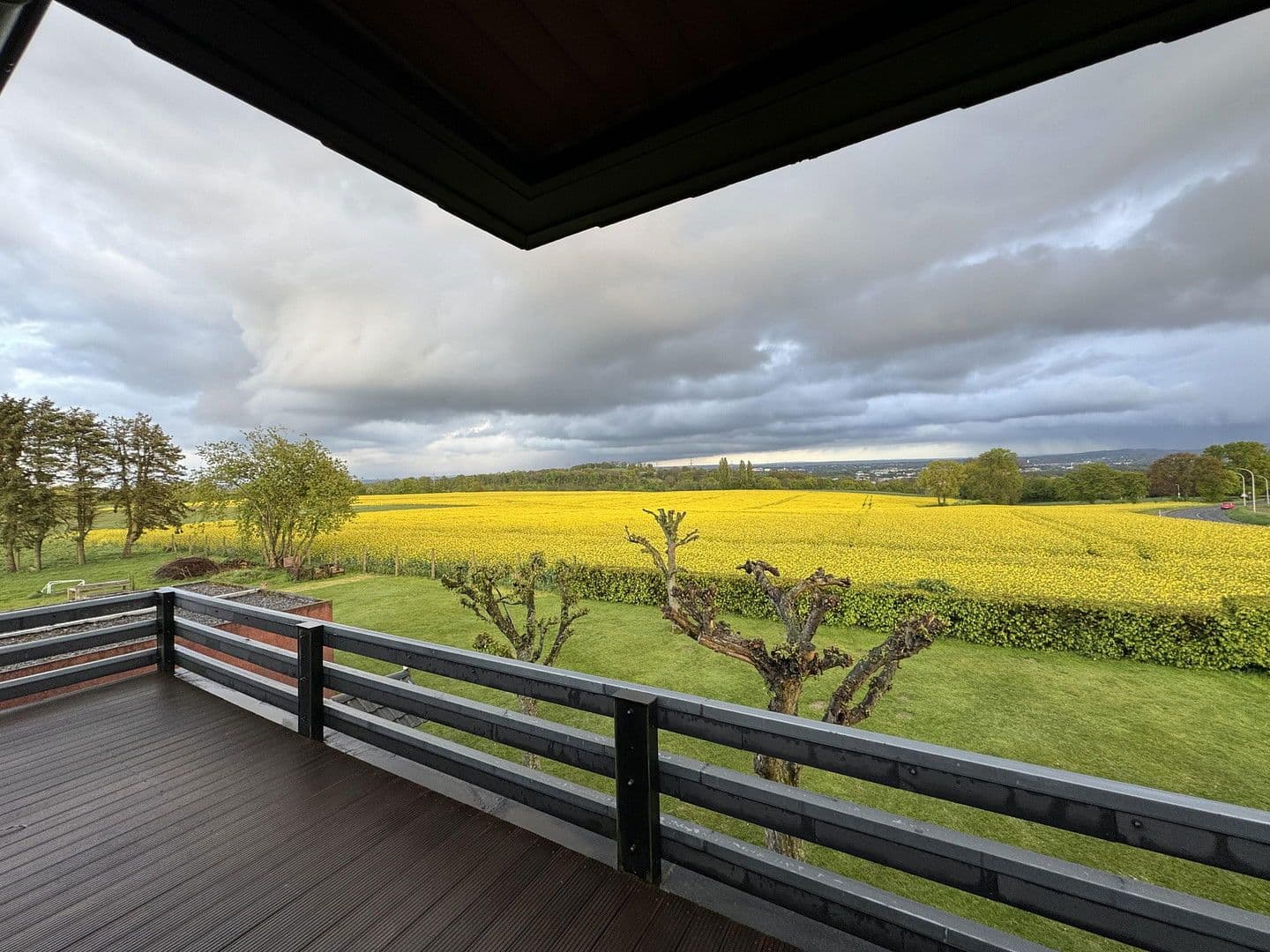 Prodej domu 143 m², pozemek 1.000 m², Haalerstraße 155, Würselen, Severní Porýní-Vestfálsko Prodej domu 143 m², pozemek 1.000 m², Haalerstraße 155, Würselen, Severní Porýní-Vestfálsko