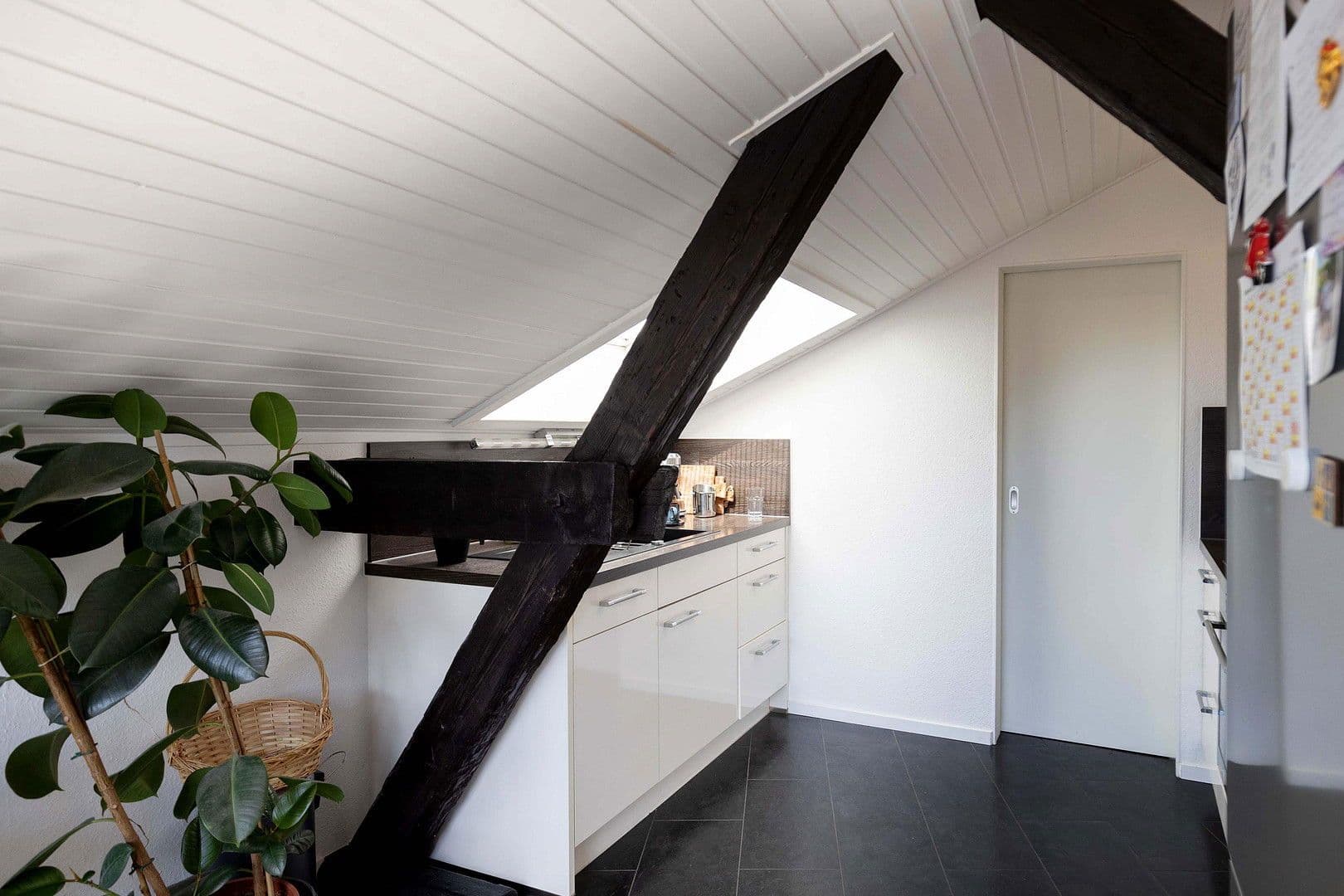 Prodej bytu 2+1 77 m², Bonn, Severní Porýní-Vestfálsko Prodej bytu 2+1 77 m², Bonn, Severní Porýní-Vestfálsko