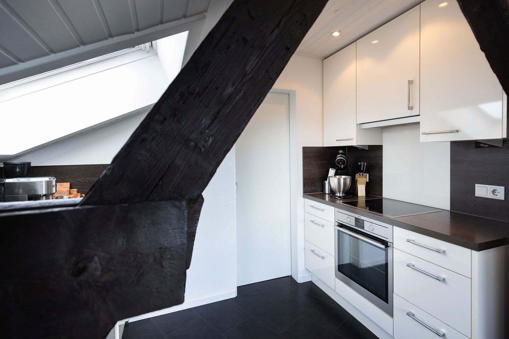 Prodej bytu 2+1 77 m², Bonn, Severní Porýní-Vestfálsko Prodej bytu 2+1 77 m², Bonn, Severní Porýní-Vestfálsko