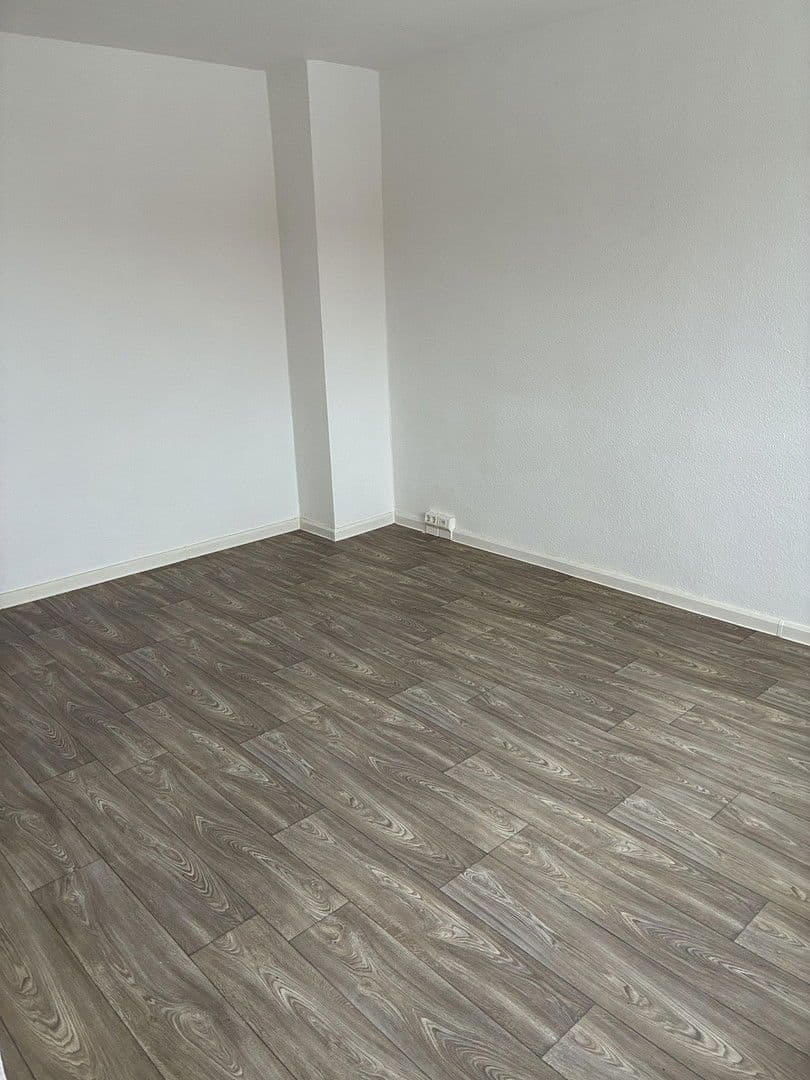 Pronájem bytu 25 m², Linzer Straße 43, Dessau-Roßlau, Sasko-Anhaltsko Pronájem bytu 25 m², Linzer Straße 43, Dessau-Roßlau, Sasko-Anhaltsko