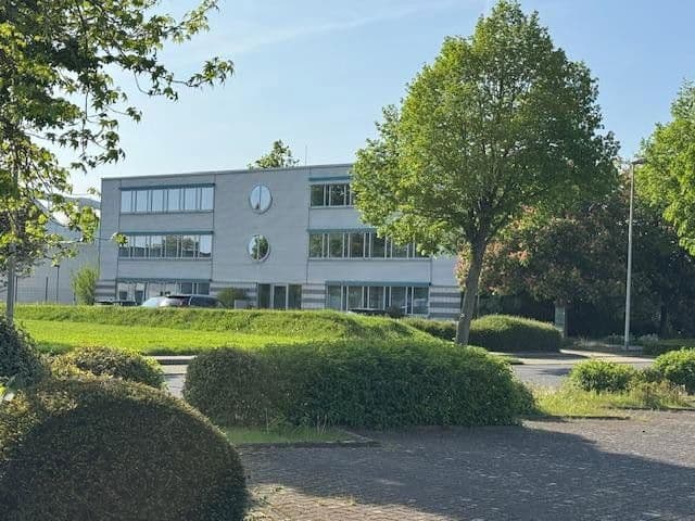 Prodej kanceláře 250 m², Karl-Heinz-Beckurts-Straße 6, Jülich, Severní Porýní-Vestfálsko Prodej kanceláře 250 m², Karl-Heinz-Beckurts-Straße 6, Jülich, Severní Porýní-Vestfálsko