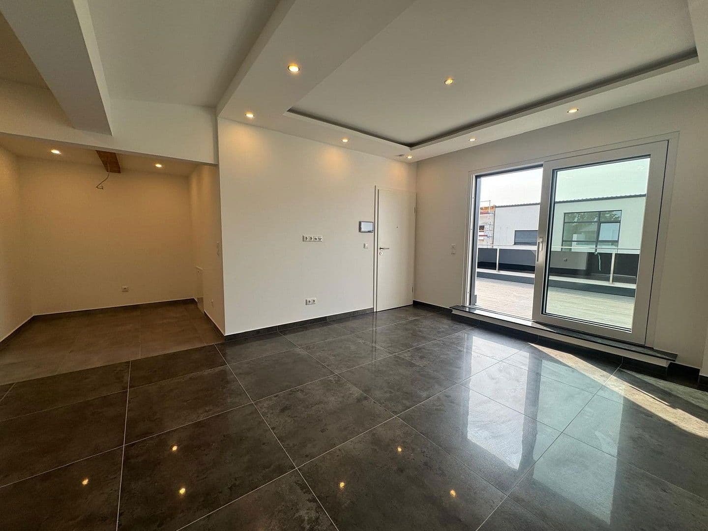 Pronájem bytu 2+1 69 m², Offenbach, Hessen Pronájem bytu 2+1 69 m², Offenbach, Hessen