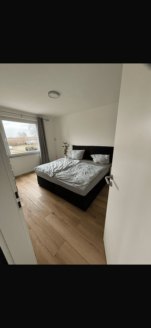 Pronájem bytu 2+1 48 m², Köln, Severní Porýní-Vestfálsko Pronájem bytu 2+1 48 m², Köln, Severní Porýní-Vestfálsko
