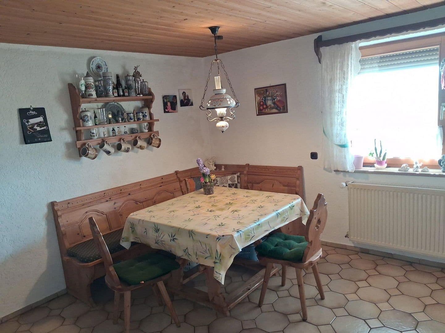 Prodej domu 250 m², pozemek 2.300 m², Emmerting, Bavorsko Prodej domu 250 m², pozemek 2.300 m², Emmerting, Bavorsko