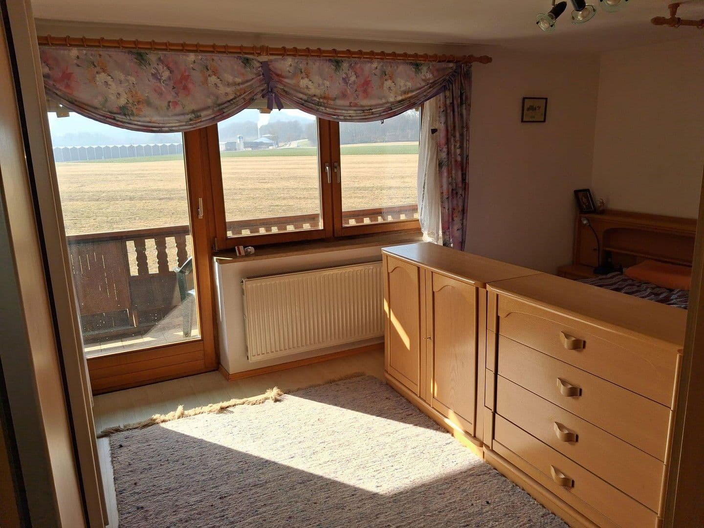 Prodej domu 250 m², pozemek 2.300 m², Emmerting, Bavorsko Prodej domu 250 m², pozemek 2.300 m², Emmerting, Bavorsko