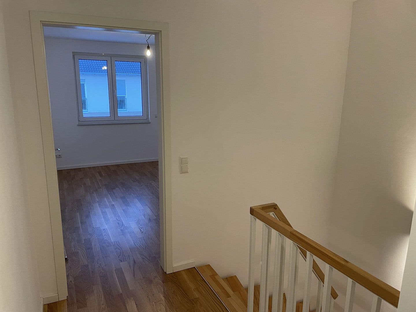 Pronájem domu 140 m², pozemek 400 m², Ottokar-Domma-Weg 9, Schöneiche bei Berlin, Braniborsko Pronájem domu 140 m², pozemek 400 m², Ottokar-Domma-Weg 9, Schöneiche bei Berlin, Braniborsko
