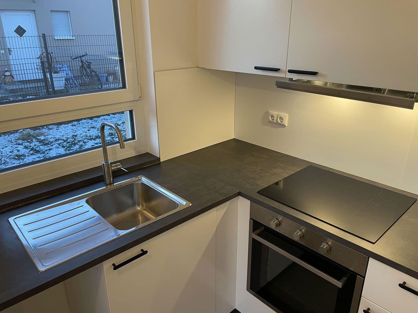 Pronájem domu 140 m², pozemek 400 m², Ottokar-Domma-Weg 9, Schöneiche bei Berlin, Braniborsko Pronájem domu 140 m², pozemek 400 m², Ottokar-Domma-Weg 9, Schöneiche bei Berlin, Braniborsko