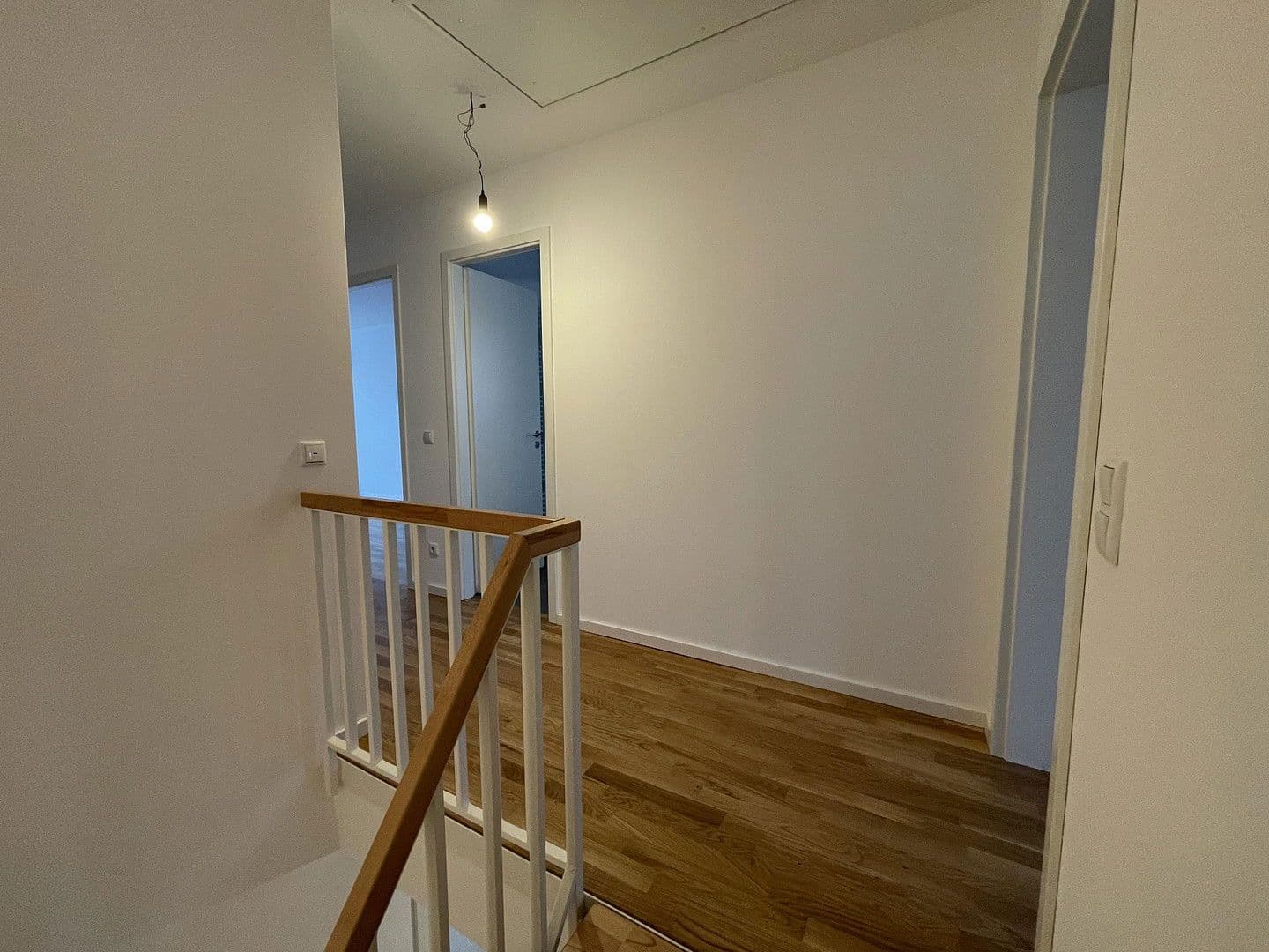 Pronájem domu 140 m², pozemek 400 m², Ottokar-Domma-Weg 9, Schöneiche bei Berlin, Braniborsko Pronájem domu 140 m², pozemek 400 m², Ottokar-Domma-Weg 9, Schöneiche bei Berlin, Braniborsko