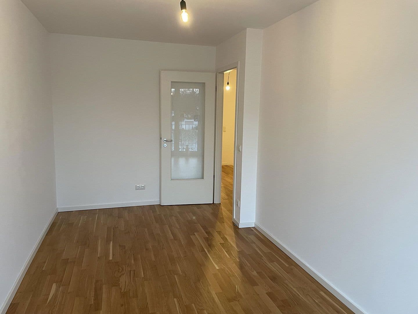 Pronájem domu 140 m², pozemek 400 m², Ottokar-Domma-Weg 9, Schöneiche bei Berlin, Braniborsko Pronájem domu 140 m², pozemek 400 m², Ottokar-Domma-Weg 9, Schöneiche bei Berlin, Braniborsko
