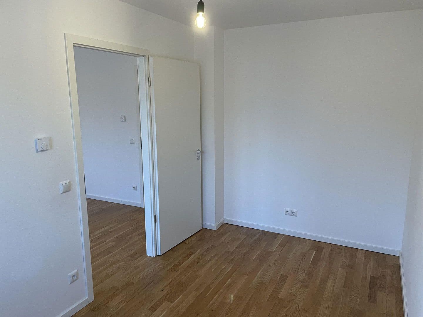 Pronájem domu 140 m², pozemek 400 m², Ottokar-Domma-Weg 9, Schöneiche bei Berlin, Braniborsko Pronájem domu 140 m², pozemek 400 m², Ottokar-Domma-Weg 9, Schöneiche bei Berlin, Braniborsko