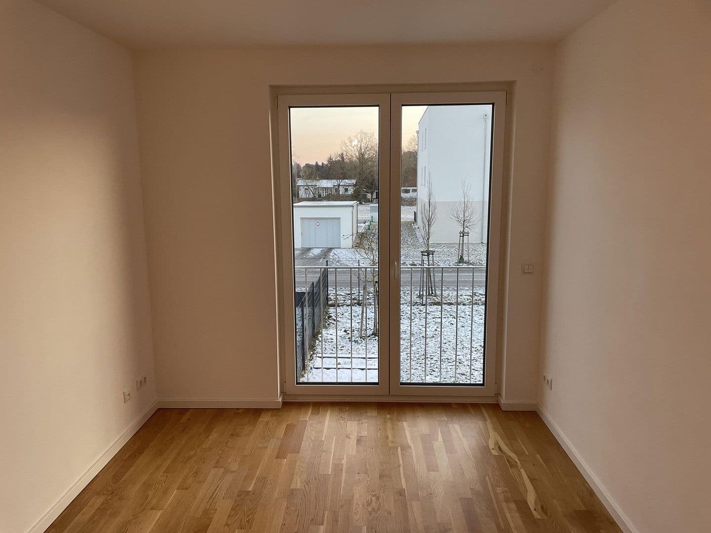 Pronájem domu 140 m², pozemek 400 m², Ottokar-Domma-Weg 9, Schöneiche bei Berlin, Braniborsko Pronájem domu 140 m², pozemek 400 m², Ottokar-Domma-Weg 9, Schöneiche bei Berlin, Braniborsko