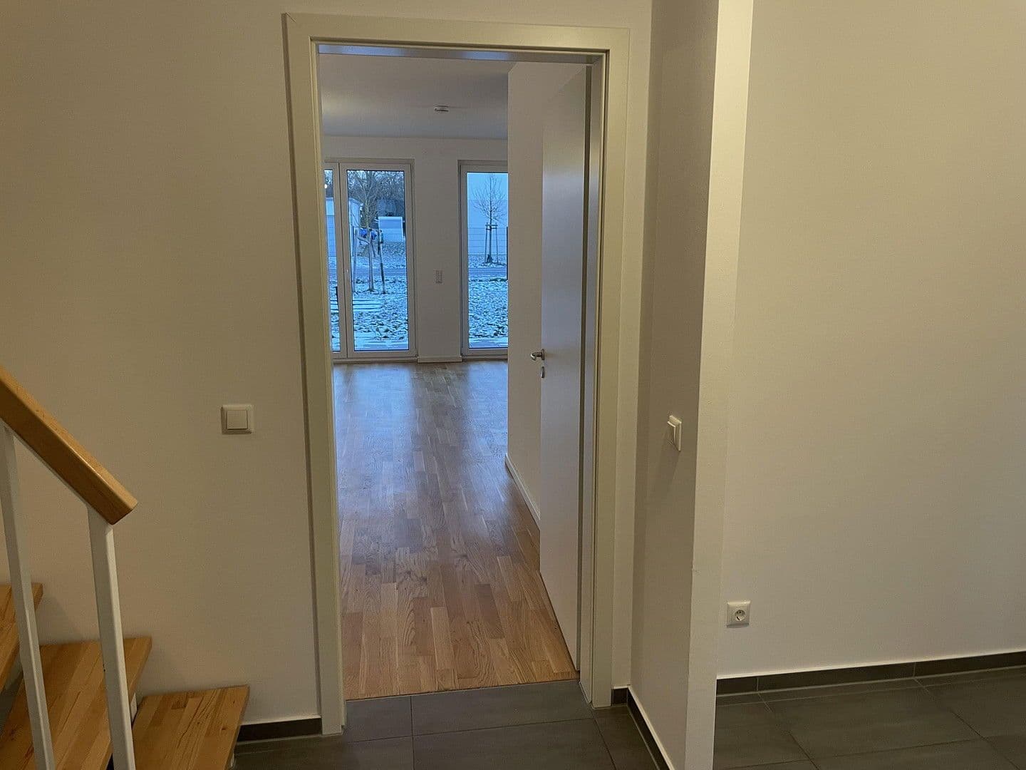 Pronájem domu 140 m², pozemek 400 m², Ottokar-Domma-Weg 9, Schöneiche bei Berlin, Braniborsko Pronájem domu 140 m², pozemek 400 m², Ottokar-Domma-Weg 9, Schöneiche bei Berlin, Braniborsko