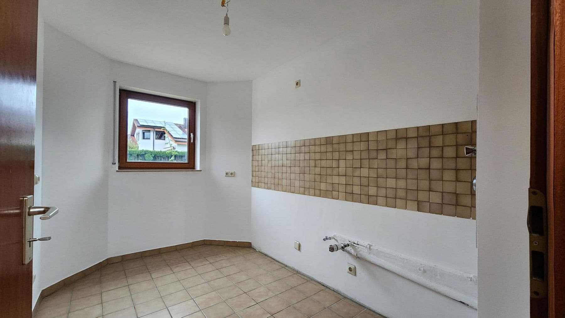 Prodej bytu 3+1 78 m², Geislingerstraße 51, Leonberg, Bádensko-Württembersko Prodej bytu 3+1 78 m², Geislingerstraße 51, Leonberg, Bádensko-Württembersko